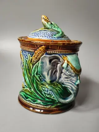 Onnaing (attr) - 19e Eeuwse Majolica - Olifant Tabakspot - Majolica