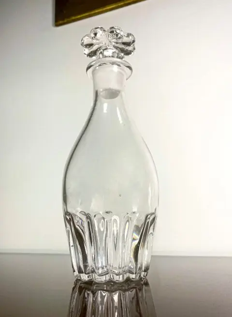 Le Creusot/Baccarat & St.Louis - sterke drank karaf (1) - Kristal