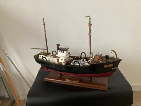 Scheepsmodel op schaal, anders kotter vissersschip (1) - Hout - anders 21 e eeuw