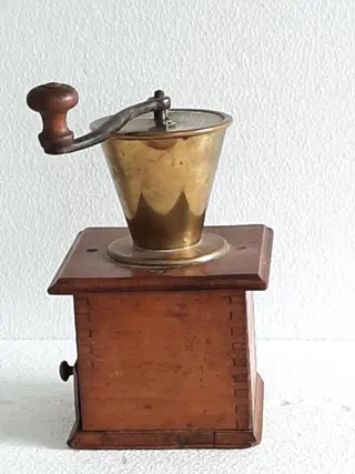 Handkoffiemolen - Hout, koper, ijzer - circa 1920