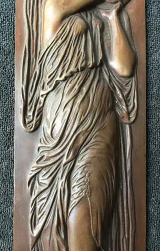 D’après Jean Goujon - Ferdinand Barbedienne - Plaquette, Reliëf, Naiads van de fontein van de onschuldigen in Parijs (2) - Renaissancestijl - Brons (gepatineerd) - Tweede helft 19e eeuw