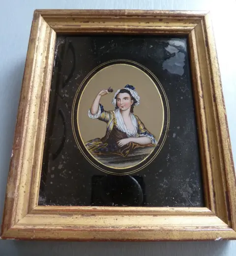 Ingelijste schilderijen onder glas van jonge vrouwen die fruit prijzen (2) - glas hout - 19e eeuw