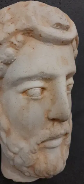 Hoofd van de Heilige Apostel - Gegoten steen - Rond 1900