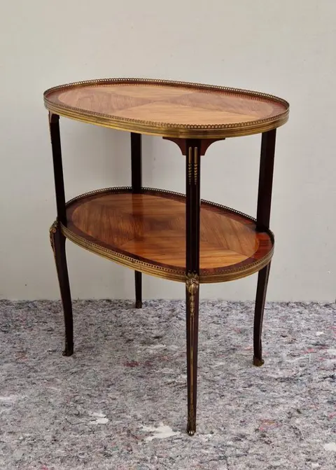 Forse ovale Étagère - Bijzettafel - Brons, Mahonie, Messing, Palissander, Satijnhout - 19e eeuw