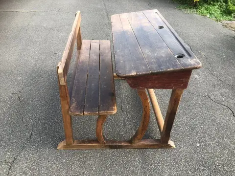 Bureau (1) - Eik - Ca. 1900