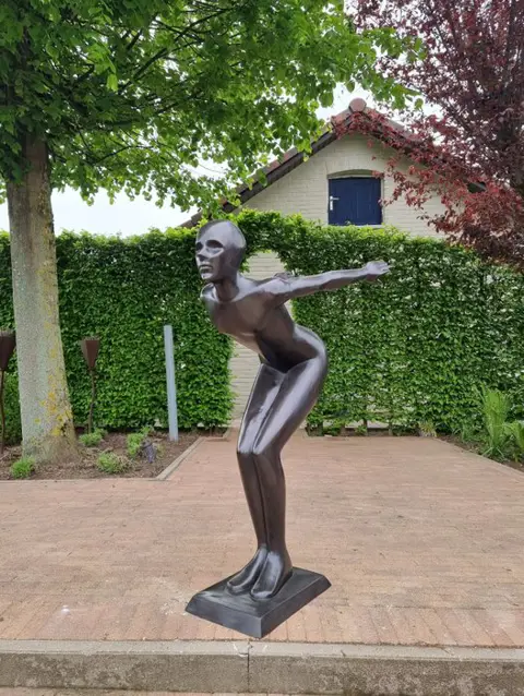 Beeld, Gestilleerde bronzen duiker - xl - Brons - recent