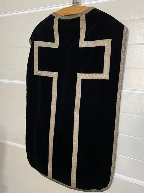 Prachtige Oude Zwarte Kazuifel - Fluweel/Zijde - Eerste helft 20e eeuw