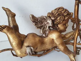 Engel in houtsnijwerk en goud geverfd - Kandelaar met haak