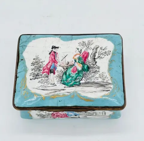 Emaille tabatiere met figuratieve taferelen - Rococo stijl - Emaille, Koper - 19e eeuw