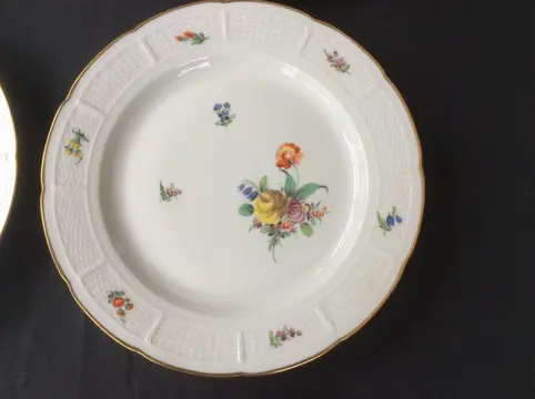 Porzellanmanufaktur Nymphenburg - 6 exclusievediner borden - Romantisch - Porselein