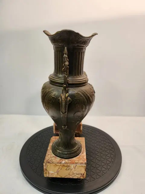 Vaas (2) - Zinklegering - Eind 19e eeuw