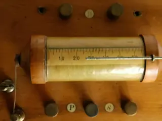 Ruhmkorff inductie spoel (1) - Hout, Messing - Eerste helft 20e eeuw