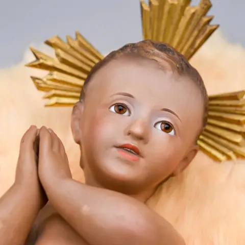 Olot - Oude baby Jezus - Handgeschilderde houtpulp - Midden 20e eeuw