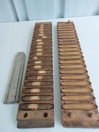 Sigarenpers, Reichling & Eberhart, Hanau, Duitsland. En 20 Stompkop sigaren - tabaksbladeren, hout - Begin 20e eeuw