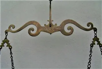 Savoy balans met tegenover elkaar liggende armen - Messing - Tweede helft 19e eeuw