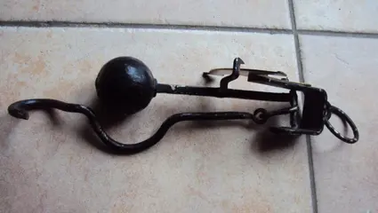 schaalgereedschap Romeinse schaal testu parijs eind 19e eeuw (1) - Kunst en ambachten - gesmeed staal brons - Eind 19e eeuw