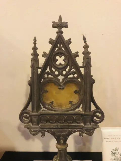 Reliquary Brass Antique Relic Holder heeft TLC nodig Goed voor weergave - Messing - Eind 19e eeuw