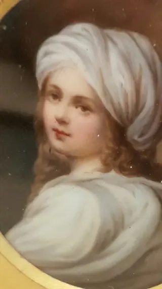 Miniatuur portret, Beatrijs Cenci - Porselein
