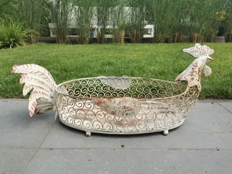 Lying flower basket - Rooster - IJzer (gegoten/gesmeed) - recent
