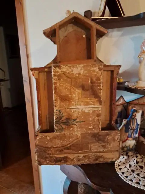 Beeld, Sculptuur van St. Antonius in een tabernakel (60 cm.) (450) - Hout - 18e/19e eeuw