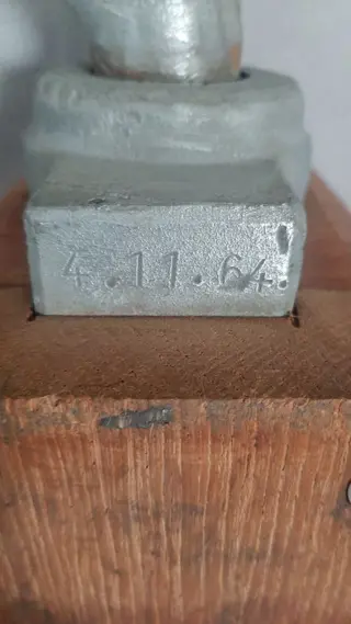 Prachtige oude katrol met 2 messing wielen - Hout, IJzer (gegoten/gesmeed) - Tweede helft 20e eeuw