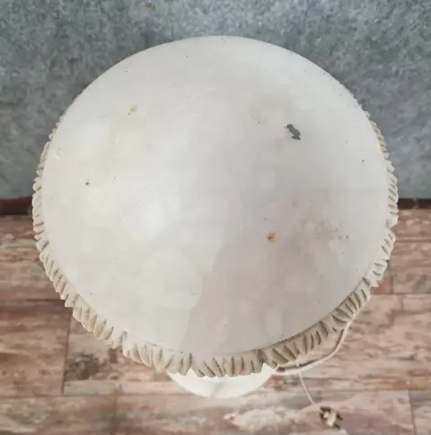 lichtgevende gedraaide kolom in albast in de stijl van de antieke circa 1930 - Albast - 20e eeuw