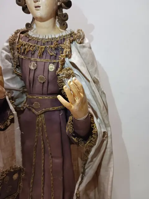 Beeld "Madonna" (71 cm.) - Aardewerk, Glas, Hout - Tweede helft 19e eeuw