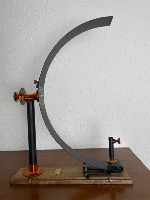 Ophthalmic Perimeter Maison Luer - Instruments de Chirurgie - Diversen - Begin 20e eeuw