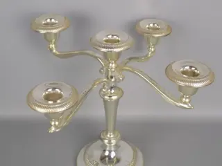 Kandelaar 5 armen - Verzilverd zinkmateriaal - Begin 20e eeuw
