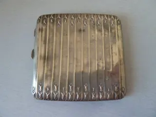 Oude sigarettenkoker in zilver metaal XIX th - XIX e