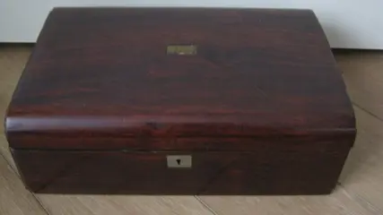 doosjes/kistjes (4) - Hout - Eind 19e eeuw