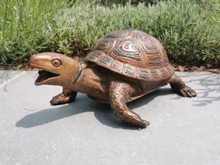 Fontein - schildpad - Gepatineerd brons - recent