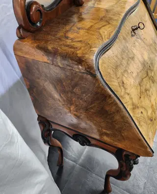 Dames bureau (1) - Barok stijl - Hout, Walnoot - Ca. 1870