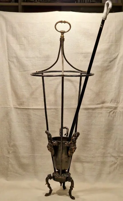 Spectaculaire en geweldige clubhouder - Gepolijst messing - Tweede helft 20e eeuw