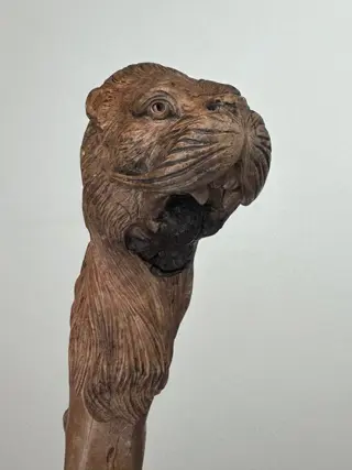 Wandelstok, Otter - Volkskunst - Knoesthout - Eind 19e eeuw