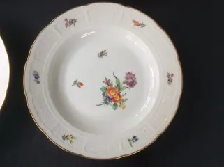 Porzellanmanufaktur Nymphenburg - 6 exclusievediepe borden / soepborden - Romantisch - Porselein