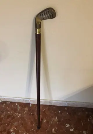 Wandelstok met verborgen fles - Hout, Messing - Eerste helft 20e eeuw