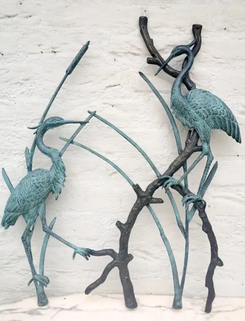 Groot bronzen wandsculptuur - Gepatineerd brons - recent