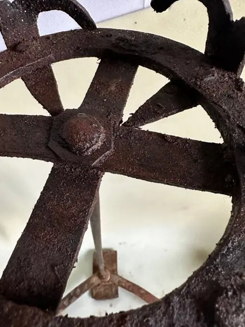 Kandelaar, kandelaar / fakkelhouder - IJzer (gesmeed) - Waarschijnlijk 17e eeuws