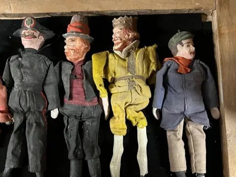 poppen - Gips - Eerste helft 20e eeuw