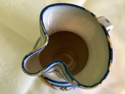 Italiaanse Majolica Pitcher / Wijnkan (1)