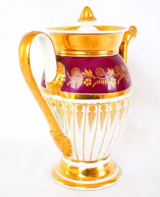 Grote theepot in rood en goudkleurig Paris porselein - Empire - Porselein