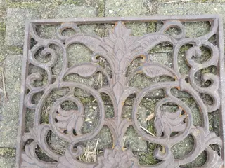 Deurmatten of Wanddecoraties (2) - IJzer (gegoten) - Eind 20e eeuw