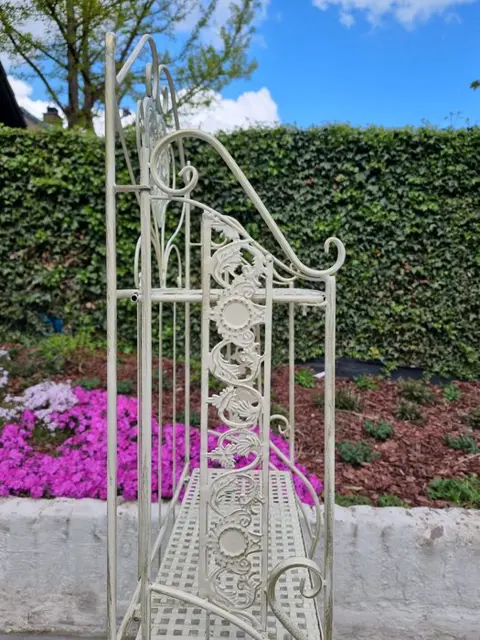 Flower rack - IJzer (gegoten/gesmeed) - recent