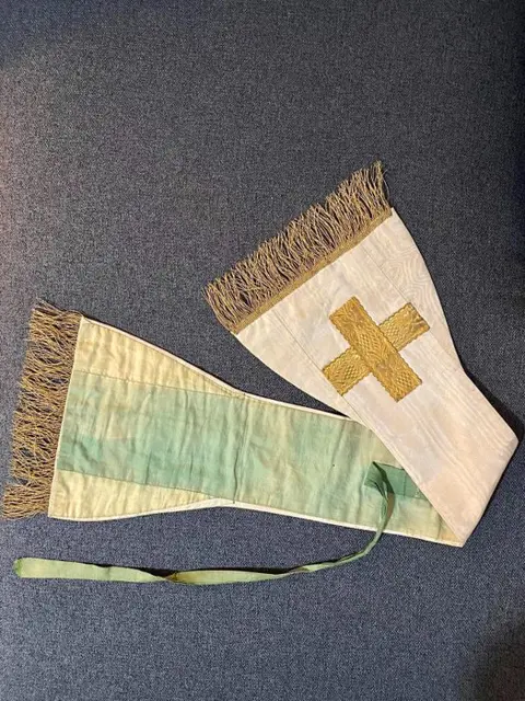 Priester gestolen - Zijde, Gouden draden - Eind 19e eeuw