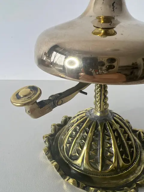 Hotelbel - Brons, Koper - Tweede helft 19e eeuw