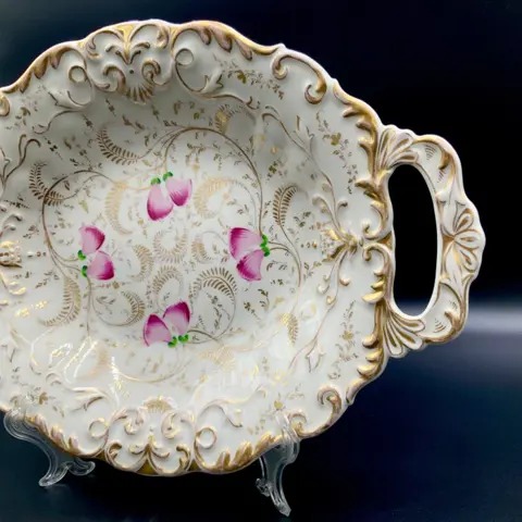 KPM - Historism Kom met Handvatten/Middenstuk (35 cm) - 19e Eeuw - Handbeschilderd porselein