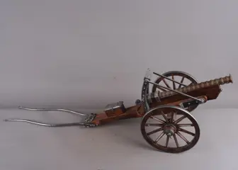 miniatuur tafel kanon op affuit (Alleen voor decoratieve doeleinden) - Brons, Hout, metaal - Midden 20e eeuw