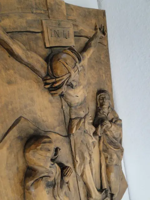 Reliëf, Christus aan het kruis - Hout - Eerste helft 20e eeuw