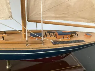 Modelboot op schaal (1) - Hout - ander 21 e eeuw